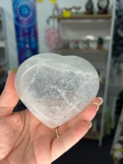 Selenite Heart Bowl -Home Decor Store 1468EBDE 86F5 4F4F 8DA4 DC97D32D14E2