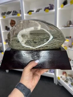 Thousand Layers Garden Quartz