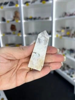 Flower Agate Tower -Home Decor Store 34C17130 6A22 4F6D 98A8 2AD8D07839BB